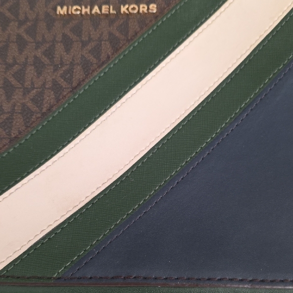 Michael Kors Tri-Color Crossbody Bag - Picture 3 of 16